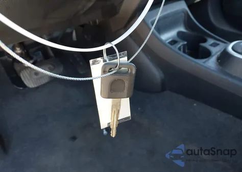 2010 Nissan Versa 1.8S z USA, uszkodzony, nr VIN 3N1BC1CP6AL462116